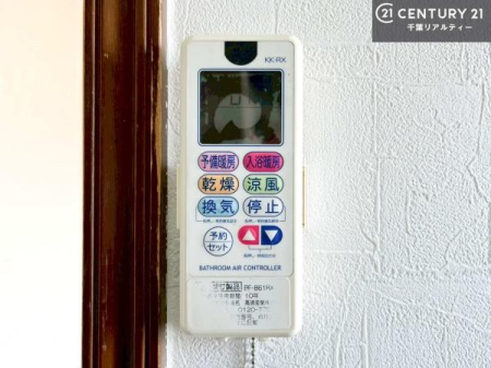 ̑ g[tĂ閣͓IȎdlłI~̓q[gVbN̗\hɂg܂B
J̓ł󕨂̂ŁA󕨂ߍ݂ɂI