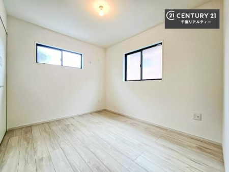 rOȊŐ VvɃfUCĂ邽߁AƋIт܂I
Cɓ̉ƋuĂ낰Ԃ邱Ƃł܂B