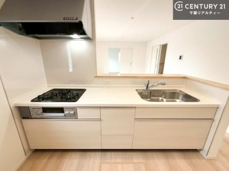 Lb` Ƃ₷VXeLb`łI[tĂ̂ŁAXy[XɕuȂčςނ̂ŁALXgāAKɍƂł܂I