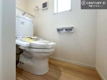 gC 1E2KɃgC܂I̖Zԑт҂ɂ݂łˁBƂ̂gCłꂪ₷łI