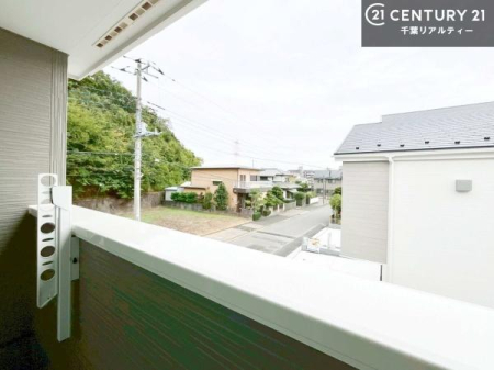 oRj[ zǍDȃoRj[łIꂽɂ͐nJIȎԂy߂܂B