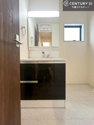 ʑEʏ Oʋdl̐ʏ́AgȂ݂₷I͎[ɂȂĂ܂BhC[₨ϓЕt̂ŐʑXbLƌ邱Ƃo܂I