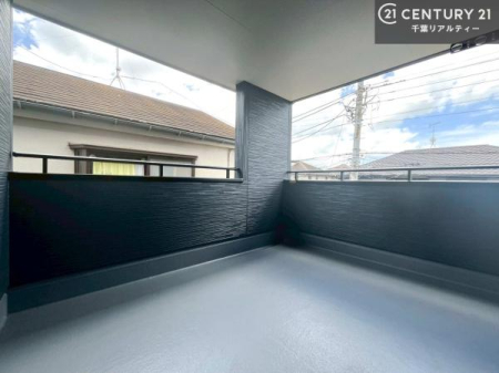 oRj[ zǍDȃoRj[łIꂽɂ͐nJIȎԂy߂܂B