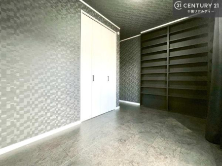 q [Xy[XtĂ̂ŁA}ȗqłU炩TbƕЂÂđϕ֗łIǖʂLXĂ̂ŁA׋xbh̒uɍ܂I