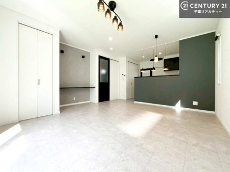 rO ĴLXLDKI\t@[_CjOe[uuĂɂȂȂ̂ŉKɉ߂܂IR~jP[V₷rOłI