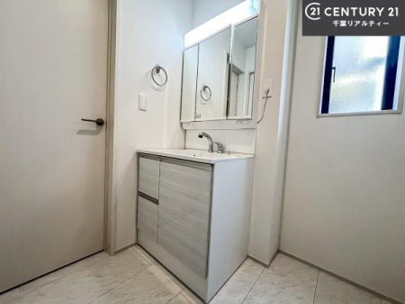 ʑEʏ t̖邢ʎłICɓւłĐɕۂƂł܂IRނ̂łς̎dオǂȂ܂ˁI