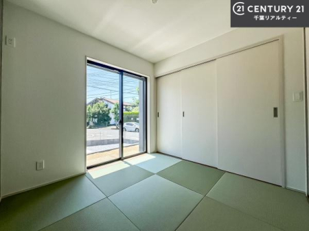 a ^^~̍肪炬^AbNXԁBĴaƂȂĂ܂B{l̐Suav̋ԁB䑐̍YԂ͖̂ЂƎoĂ܂I