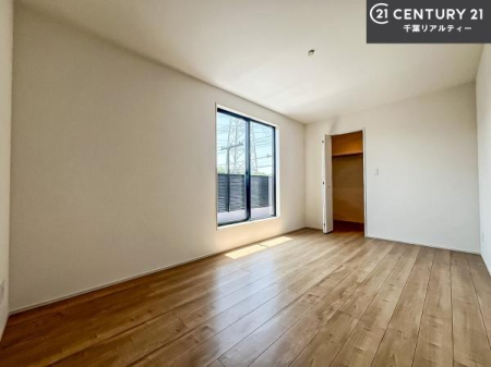 m oRj[ɖʂĂmłB邭肪ACł܂INāAOɏoĔwLт[ċzǂ}邱ƂołˁI