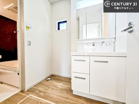 ʑEʏ Oʋdl̐ʏ́AgȂ݂₷I͎[ɂȂĂ܂BhC[₨ϓЕt̂ŐʑXbLƌ邱Ƃo܂I