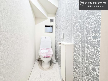 gC 1E2KɃgC܂I̖Zԑт҂ɂ݂łˁBƂ̂gCłꂪ₷łI