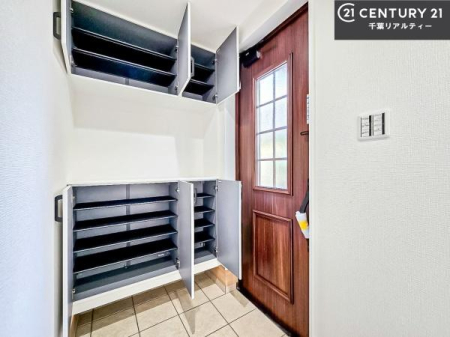  V[Y{bNXtȂ̂ŁAւЕt|₷łI
XbLւŌ˂JuԁÂSnԂo}Ă܂B
