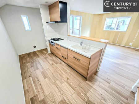 Lb` lC̑ΖʎVXeLb`̗pĂ܂IƑ̃R~jP[VRƑ݌vłB
qlɂڂ͂̂ŊłˁB[͂܂I