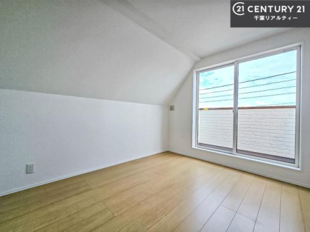 m oRj[ɖʂĂmłB邭肪ACł܂INāAOɏoĔwLт[ċzǂ}邱ƂołˁI