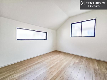 q |oȂ́Aql̂ƂĂSłI
[Xy[X[Ă̂ŎU炩TbƕЕt܂I