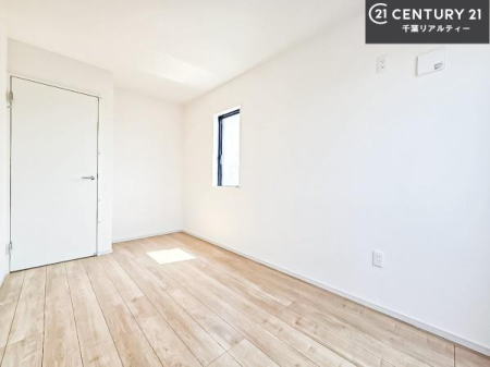 rOȊŐ VvɃfUCĂ邽߁AƋIт܂I
Cɓ̉ƋuĂ낰Ԃ邱Ƃł܂B