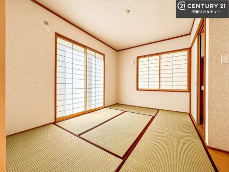 a ^^~̍肪炬^AbNXԁB傫ĴaƂȂĂ܂B{l̐Suav̋ԁB䑐̍YԂ͖̂ЂƎoĂ܂I