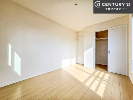 rOȊŐ VvɃfUCĂ邽߁AƋIт܂I
Cɓ̉ƋuĂ낰Ԃ邱Ƃł܂B