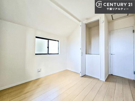 Q DޗḿA̖ڊo߂CǂłˁBԂƉ߂Ƃł܂BDF̃t[OǂȉƋɂ}b`܂I