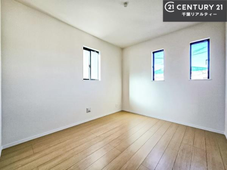 q |oȂ́Aql̂ƂĂSłI
[Xy[X[Ă̂ŎU炩TbƕЕt܂I