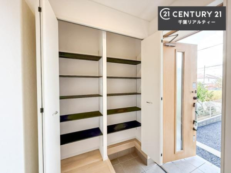  V[Y{bNXtȂ̂ŁAւЕt|₷łI
XbLւŌ˂JuԁÂSnԂo}Ă܂B
