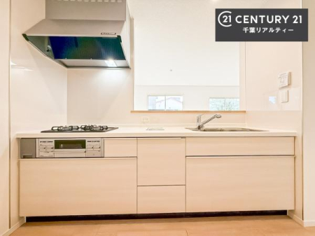 Lb` lC̑ΖʎVXeLb`̗pĂ܂IƑ̃R~jP[VRƑ݌vłB
qlɂڂ͂̂ŊłˁBLXgĉKɍƂi݂܂B