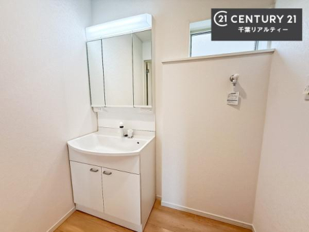 ʑEʏ t̖邢ʎłICɓւłĐɕۂƂł܂IRނ̂łς̎dオǂȂ܂ˁI