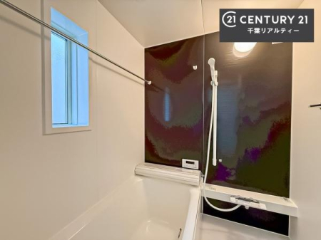  LXoXň̔tbVBL΂̂ŁAɂƐZ܂ˁĨoX^Cy݂ɂȂ܂B