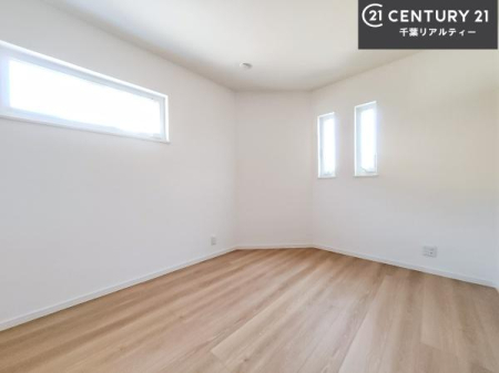 q |oȂ́Aql̂ƂĂSłI
[Xy[X[Ă̂ŎU炩TbƕЕt܂I