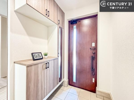  V[Y{bNXtȂ̂ŁAւЕt|₷łI
XbLւŌ˂JuԁÂSnԂo}Ă܂B
