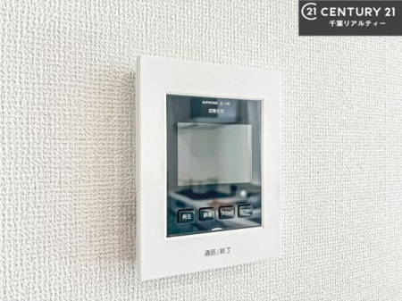 ̑ TVj^[tC^[złql̂ԒȂǂSłˁB
