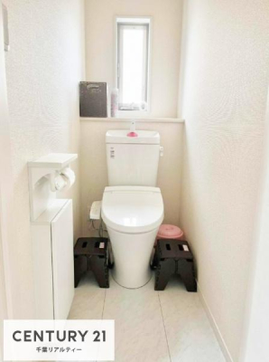 gC 1E2KɃgC܂I̖Zԑт҂ɂ݂łˁBƂ̂gCłꂪ₷łI