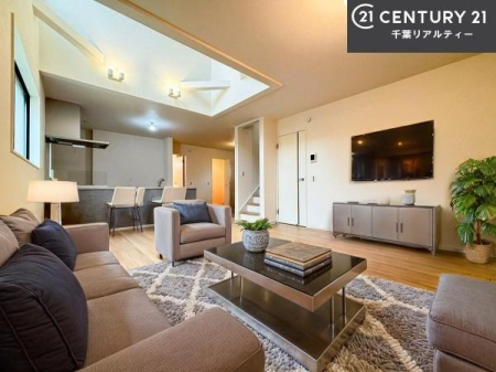 rO ƋCGp[XłBSnǂrO͉ƑRƏW܂܂BƑcR̎ԂłBƑƁAw[Ԃ߂łˁB邭JIȋԂłB