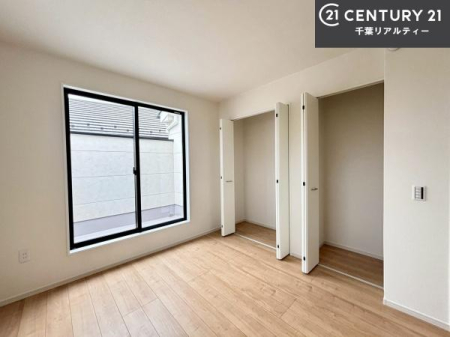 Q VvɃfUCĂ邽߁AƋIт܂I
Cɓ̉ƋuĂ낰Ԃ邱Ƃł܂B