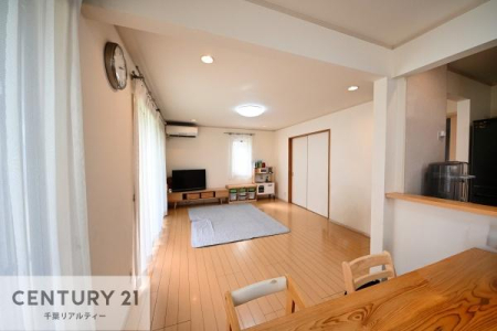 rO 傫ȑ炽Ղ̗z閾邢rOBĴ郊rOŉƑĉ났̎Ԃ߂܂B