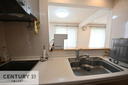 Lb` lC̑ΖʎVXeLb`̗pĂ܂IƑ̃R~jP[VRƑ݌vłB
qlɂڂ͂̂ŊłˁB[͂܂I