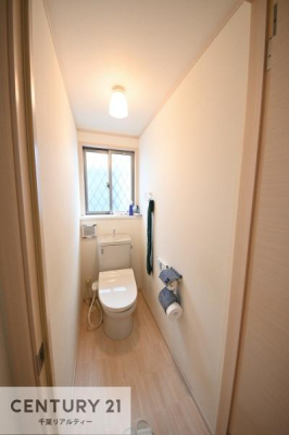 gC 1E2KɃgC܂I̖Zԑт҂ɂ݂łˁBƂ̂gCłꂪ₷łI