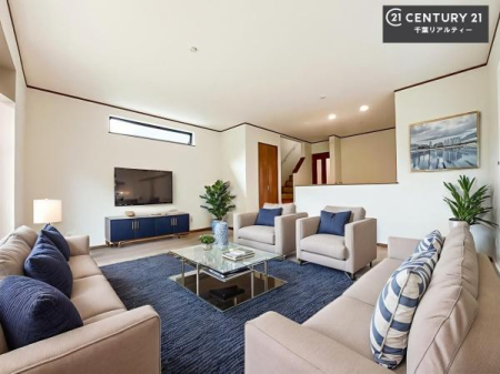 rO ƋCGp[XłBSnǂrO͉ƑRƏW܂܂BƑcR̎ԂłBƑƁAw[Ԃ߂łˁB邭JIȋԂłB