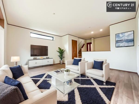 rO ƋCGp[XłBĴLXLDKI\t@[_CjOe[uuĂɂȂȂ̂ŉKɉ߂܂I
R~jP[V₷rOłI