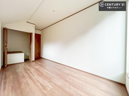 q [Xy[XtĂ̂ŁA}ȗqłU炩TbƕЂÂđϕ֗łIǖʂLXĂ̂ŁA׋xbh̒uɍ܂I