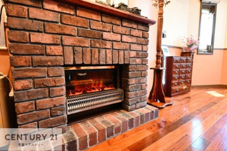 rO ؂ȉƑW܂邩炱LDKɂ͂肽B
qCɏ΂Ȃ瑖ĂpuLƂɂėǂvƎvuԂłB