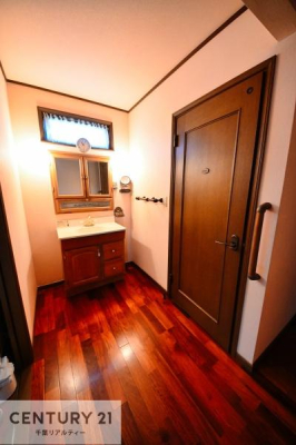 ʑEʏ t̖邢ʎłICɓւłĐɕۂƂł܂IRނ̂łς̎dオǂȂ܂ˁI