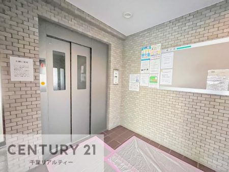 ̑p Gx[^[͂񊮔I
ɔꂽ◼ɂוł炭炭AłłˁB