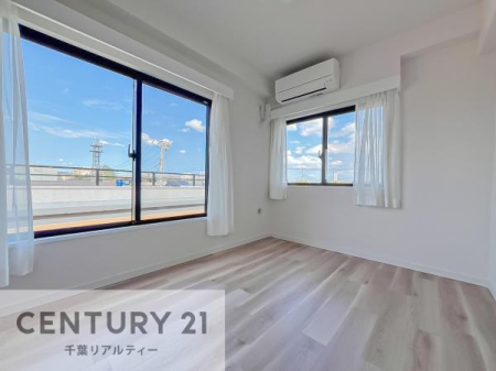 Q 邭ʂ̗ǂłBuVvvɃfUCꂽBRx̂ŉƋ⃌CAEgłD݂̋Ԃnグ܂B