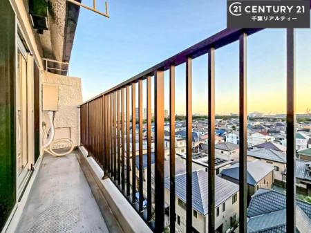 oRj[ zǍDȃoRj[łIꂽɂ͐nJIȎԂy߂܂B