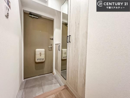  V[Y{bNXtȂ̂ŁAւЕt|₷łI
XbLւŌ˂JuԁÂSnԂo}Ă܂B
