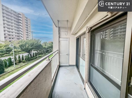 oRj[ zǍDȃoRj[łIꂽɂ͐nJIȎԂy߂܂B