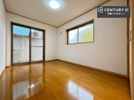 Q DޗḿA̖ڊo߂CǂłˁBԂƉ߂Ƃł܂BDF̃t[OǂȉƋɂ}b`܂I