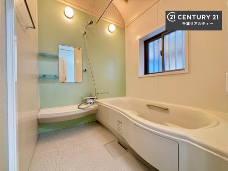  Ƃ̂oX[IKȃoX^C܂I
1̔ƖĂfGȃN[[VԂɂȂ肻łˁB