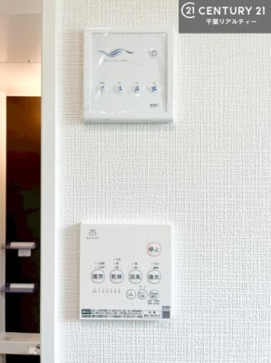 ̑ g[tĂ閣͓IȎdlłI~̓q[gVbN̗\hɂg܂B
J̓ł󕨂̂ŁA󕨂ߍ݂ɂI