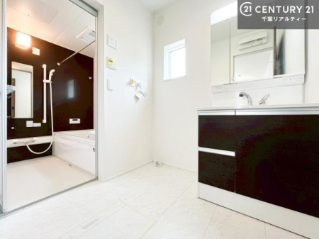 ʑEʏ Oʋdl̐ʏ́AgȂ݂₷I͎[ɂȂĂ܂BhC[₨ϓЕt̂ŐʑXbLƌ邱Ƃo܂I